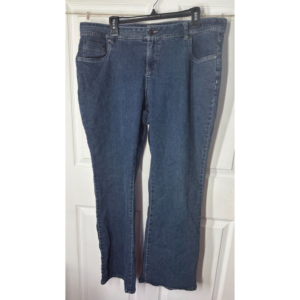 Cato Jeans Women's Size 22 Medium Wash Straight Leg High Rise 5 Pocket Y2K Plus